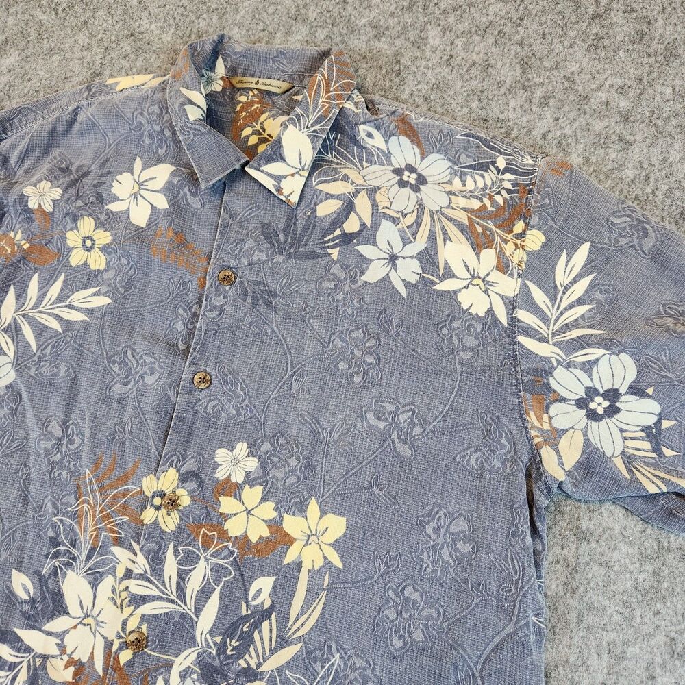 Tommy Bahama Shirt Men M Blue Silk‎ Floral Hawaiian Button Summer Beach Vacation